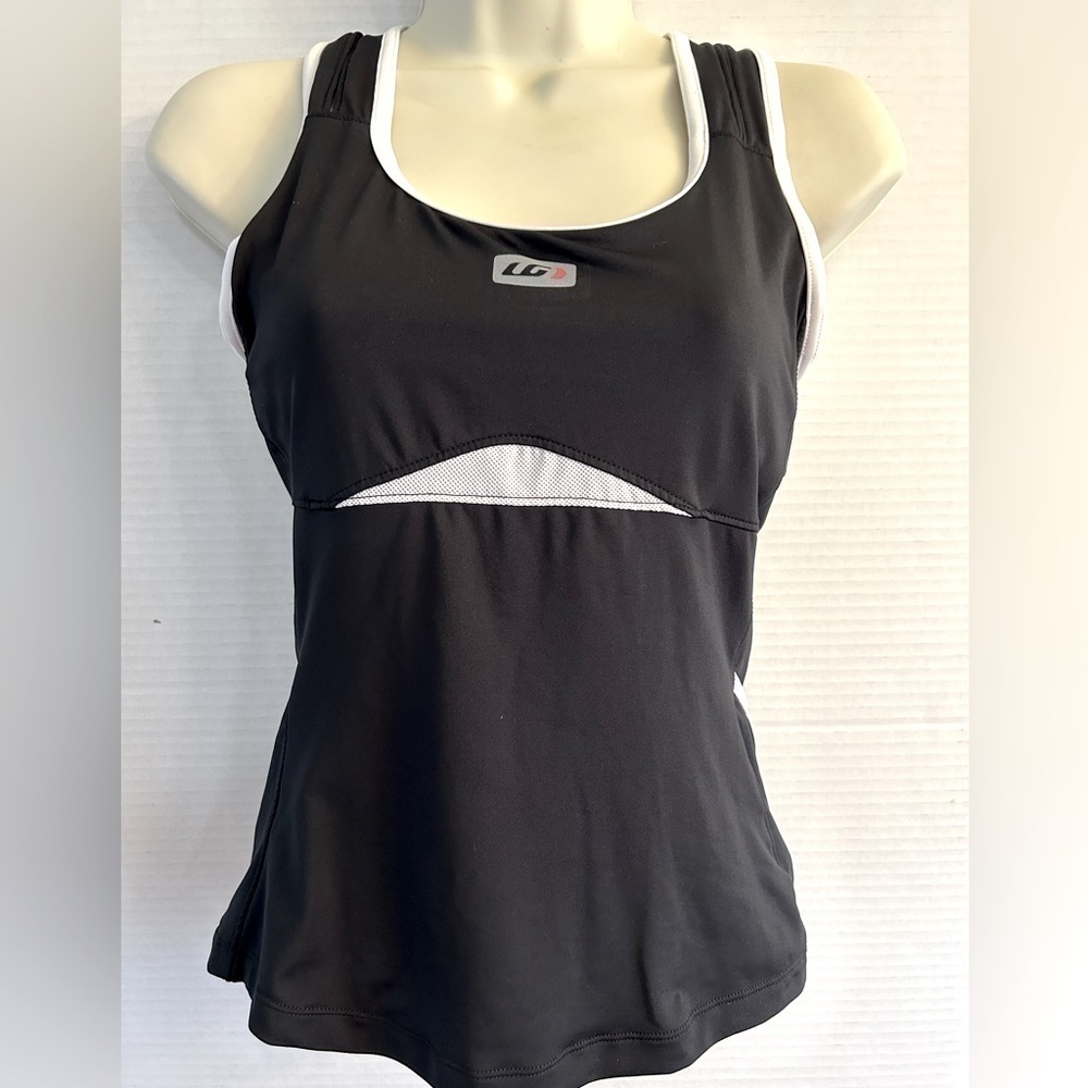 Garneau women’s cycling black & white tank top in size Small.‎  I3